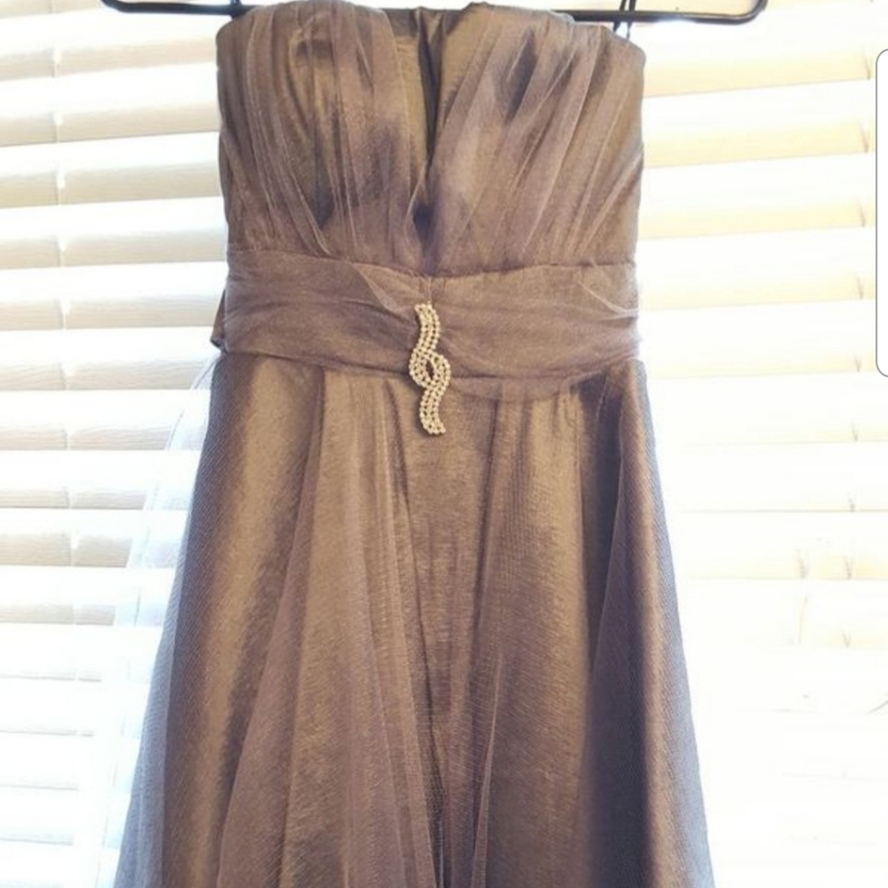 Dress - Picture 3 of 5